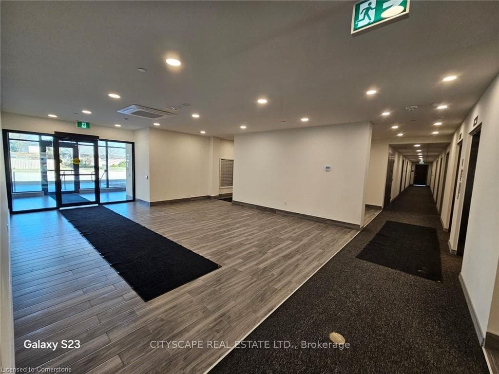 191 Elmira Road Unit PH809 photo 4