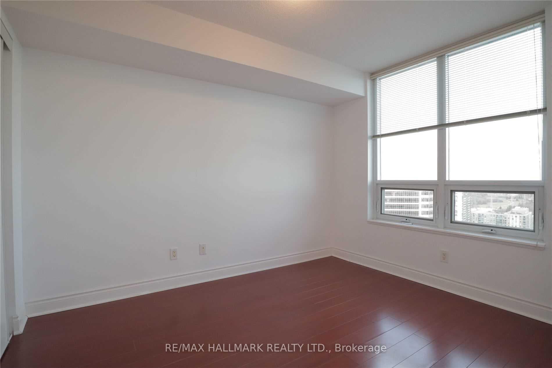 15 Greenview Avenue Unit 2814 photo 12