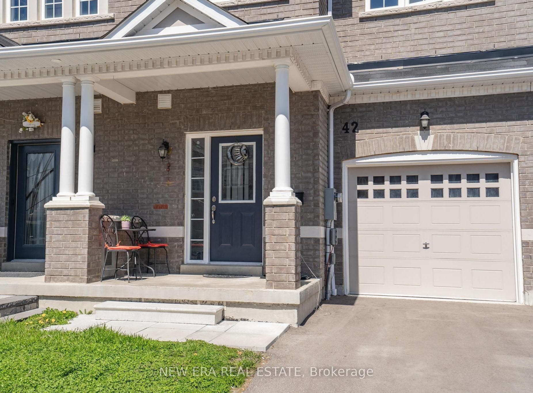42 Jevons Drive photo 2