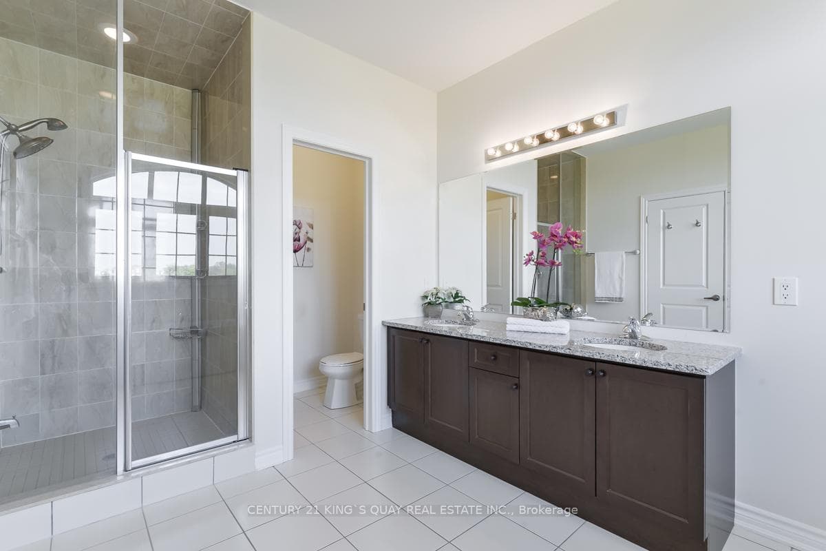 72 Joseph Hartman Crescent photo 14