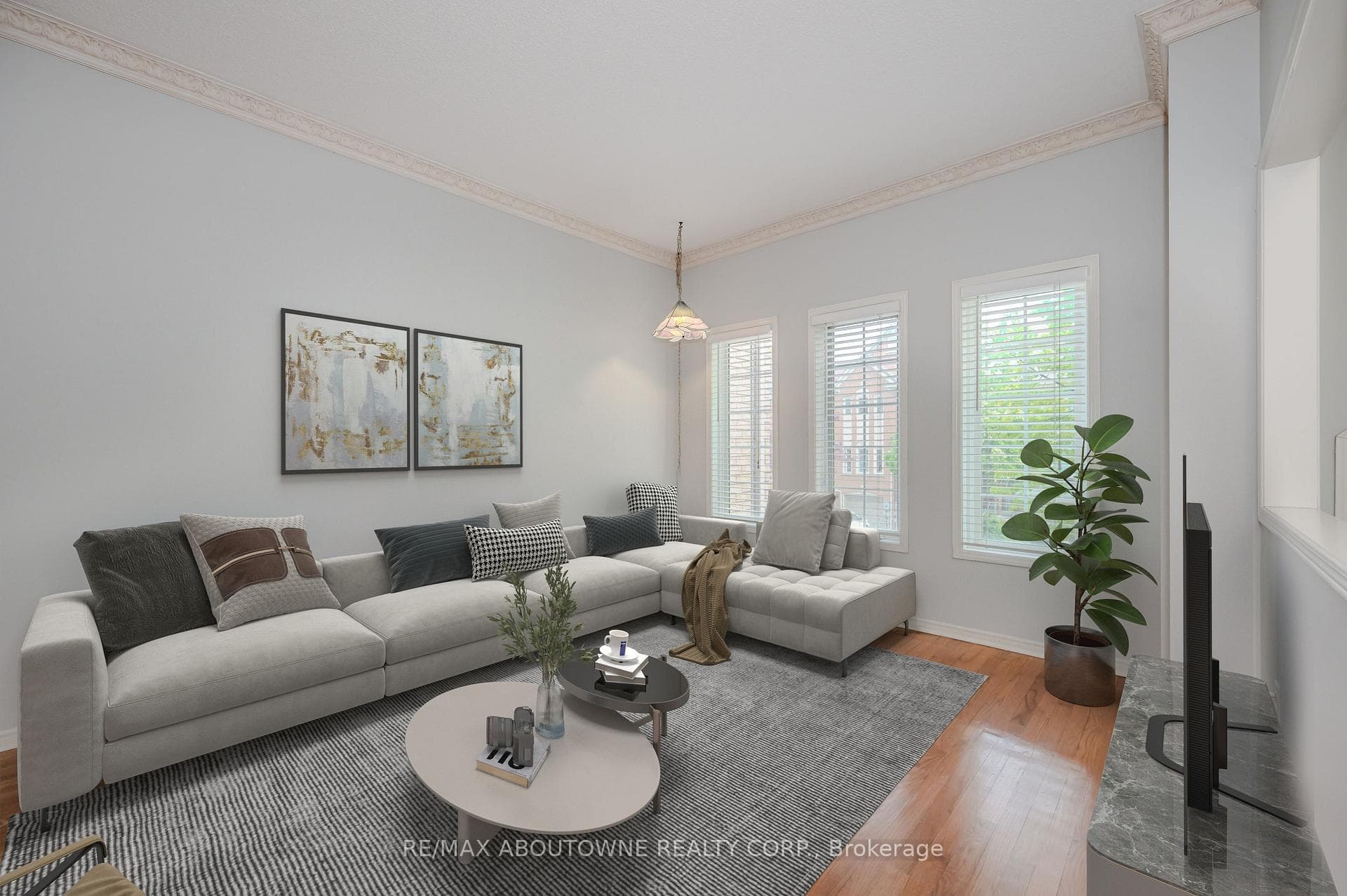 24 Bluewater Court photo 1