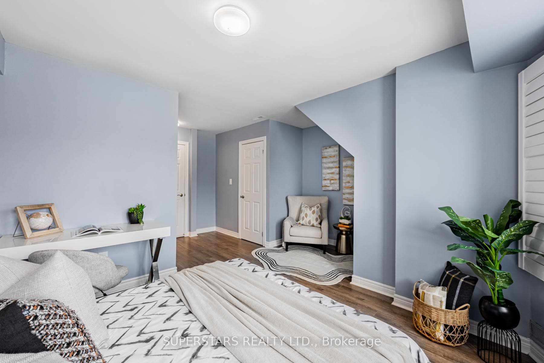 74 Pond Drive photo 23