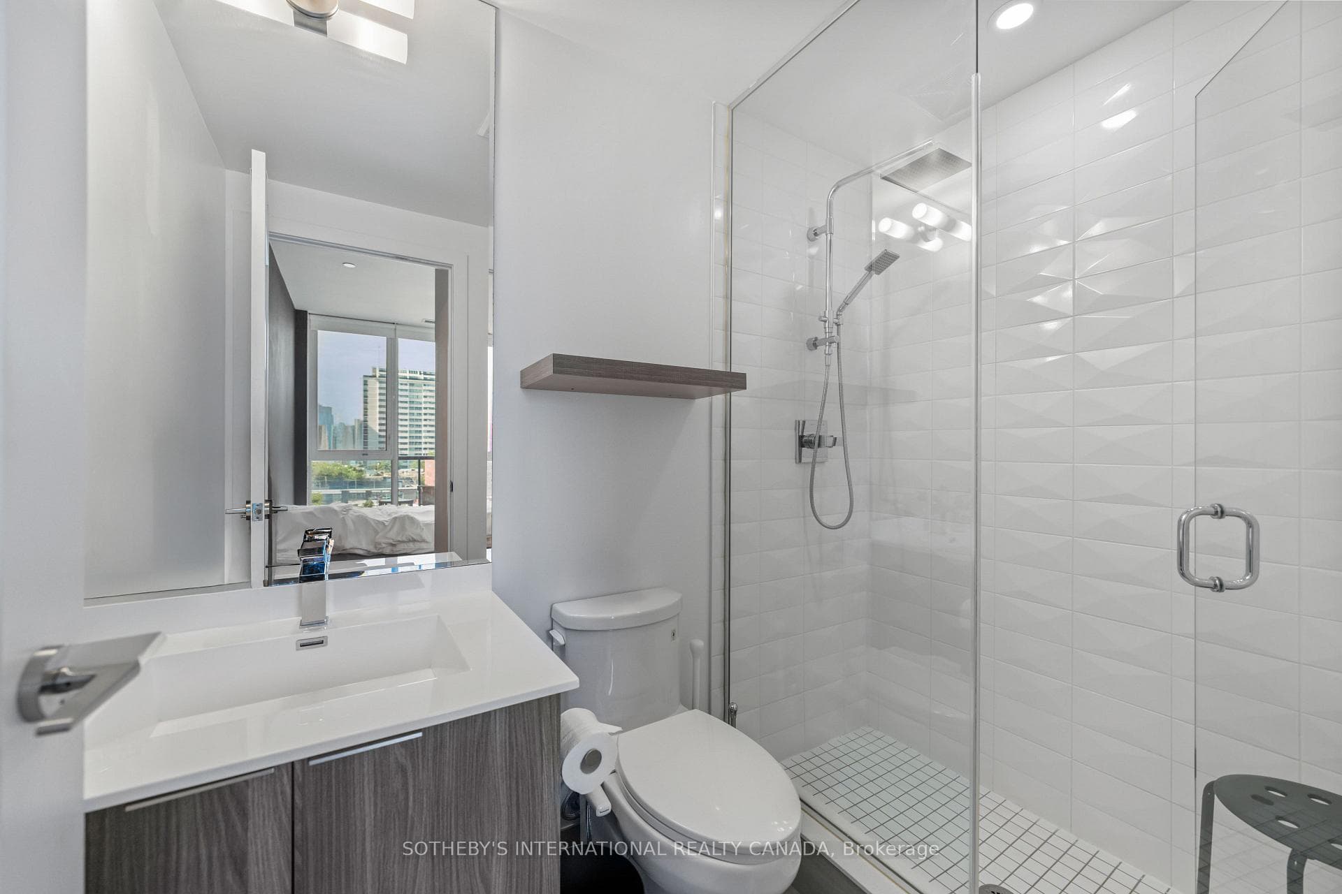1 Belsize Drive Unit 412 photo 14