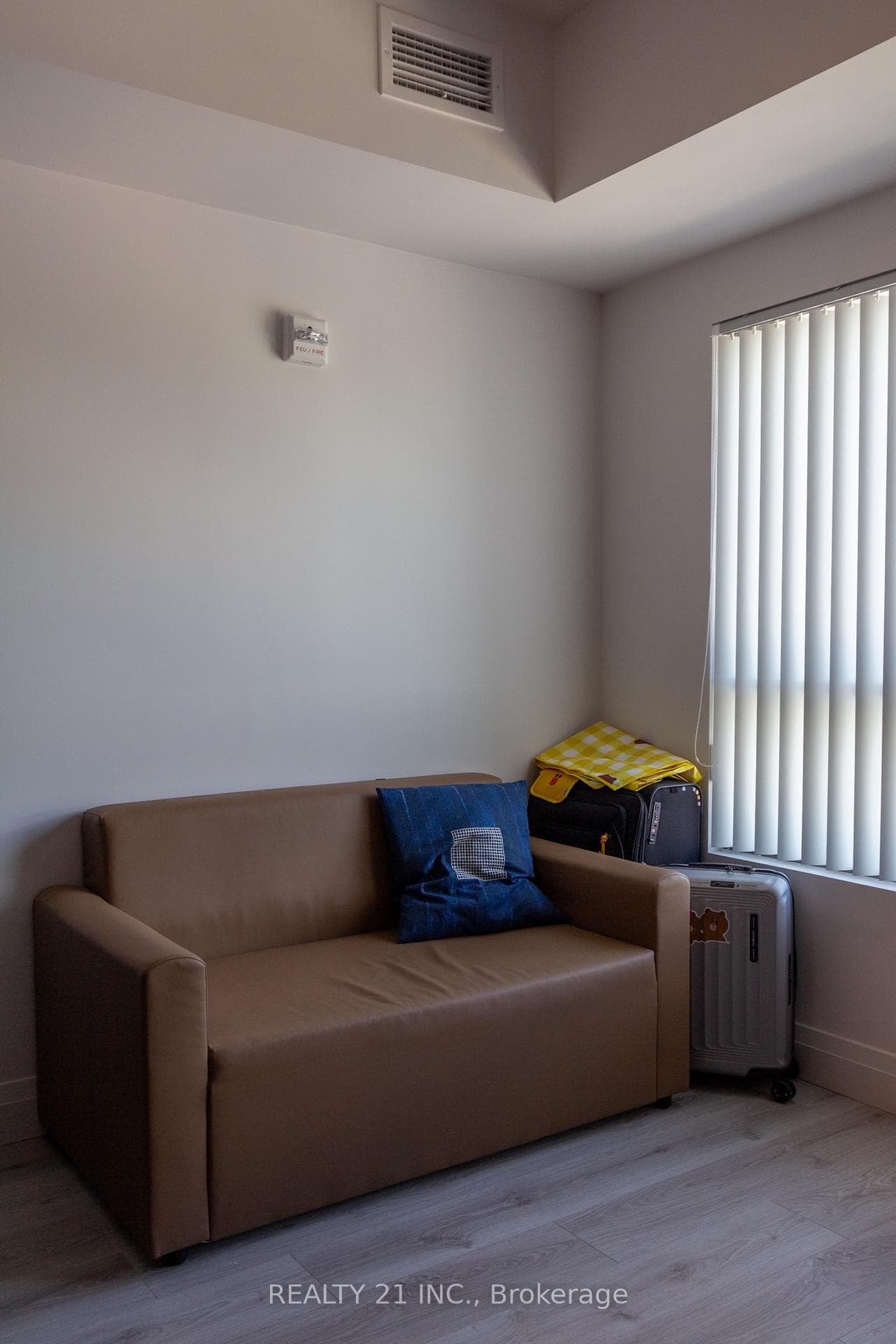 652 Princess Street Unit 319 photo 15