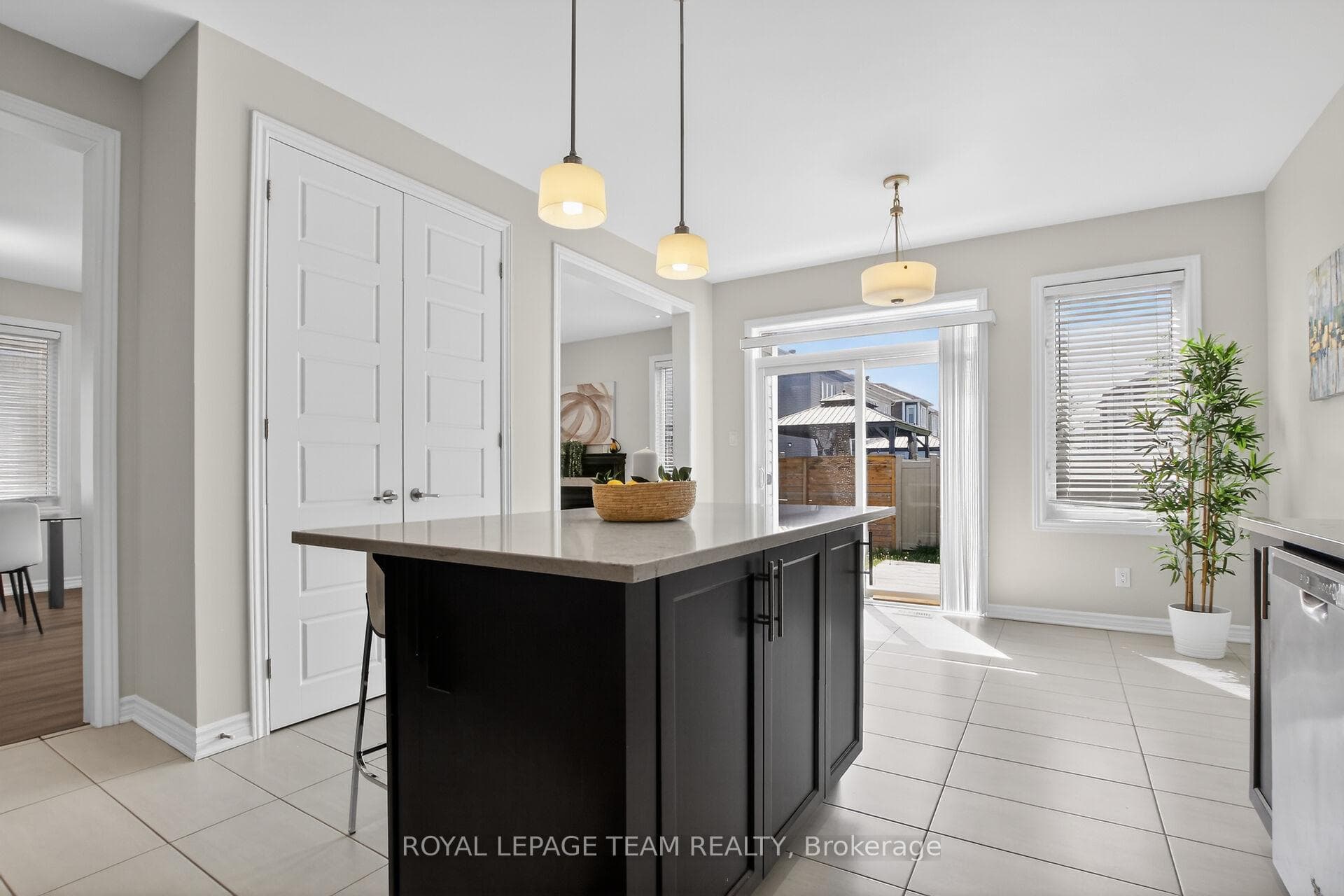 925 WHIMBREL Way photo 14