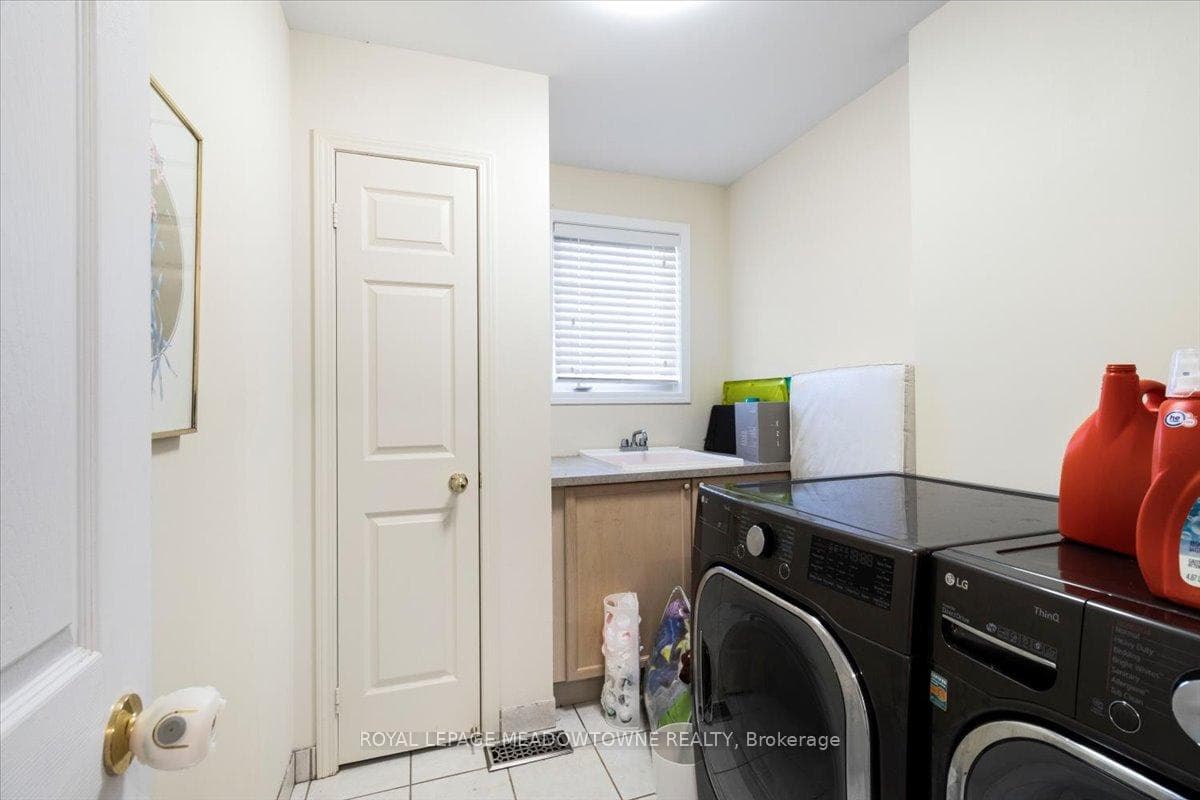 1677 Clark Boulevard photo 42