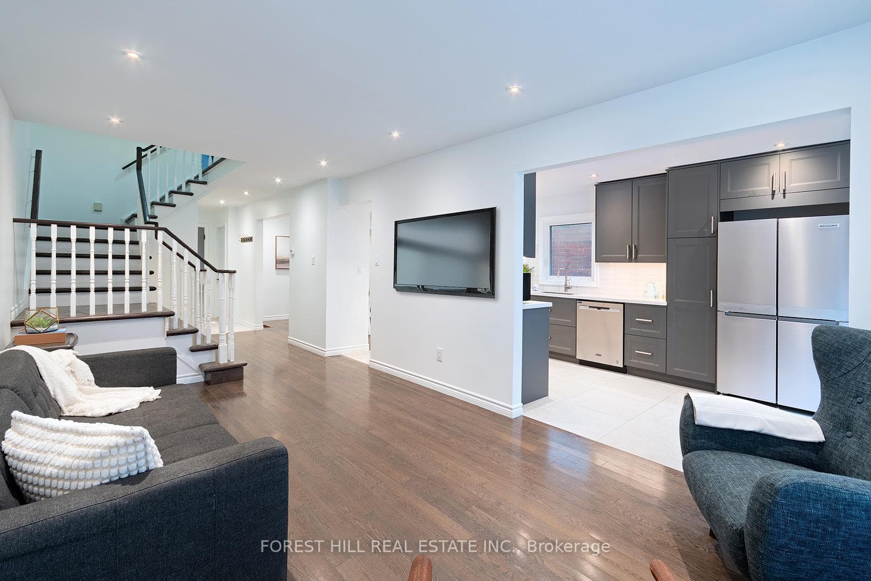 28 Lansbury Court photo 9