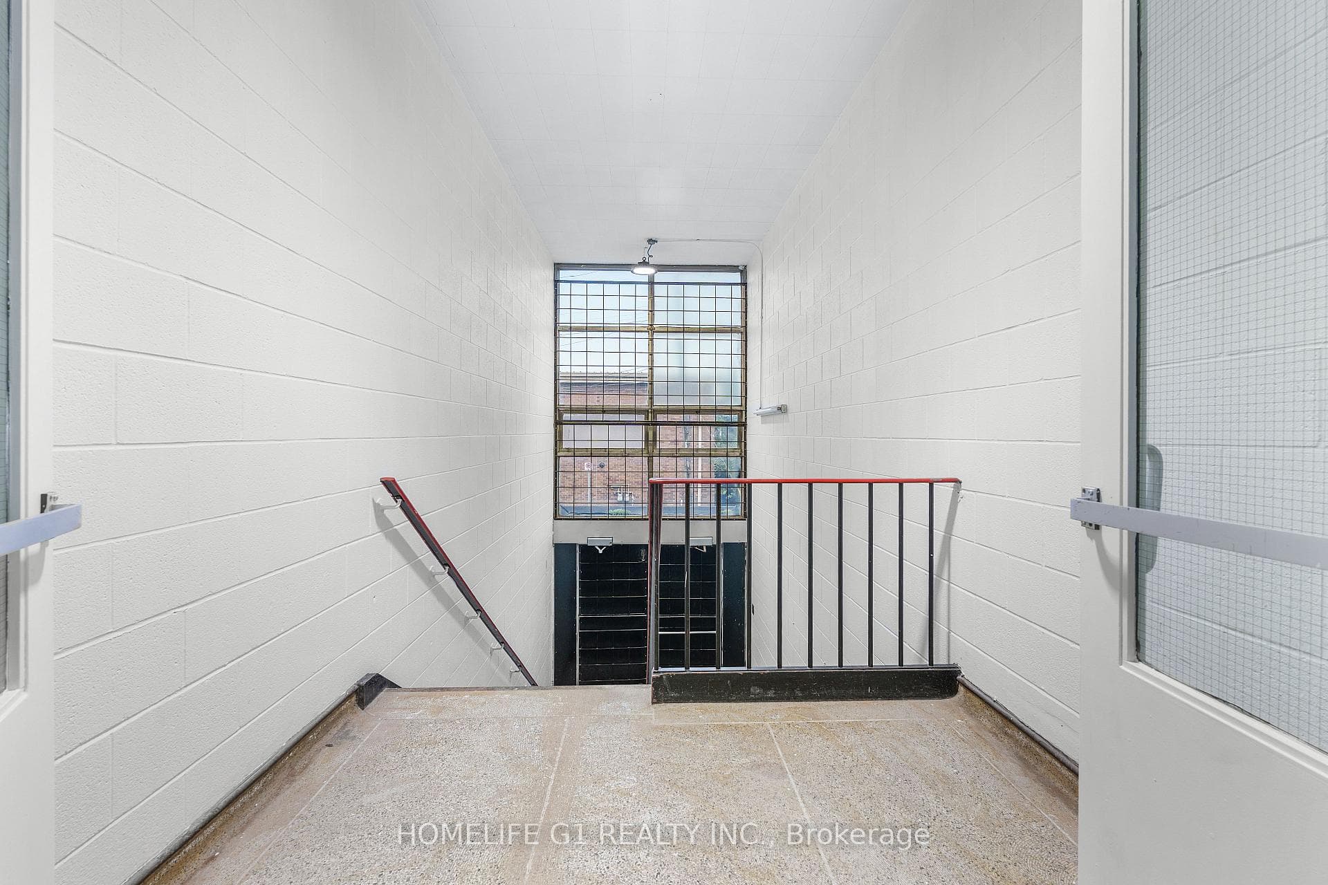 337 Gage Avenue photo 29