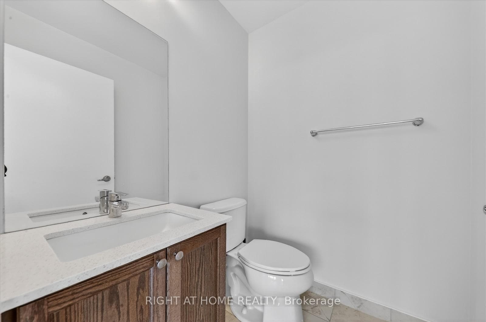 1245 Bayly Street Unit 22 photo 14