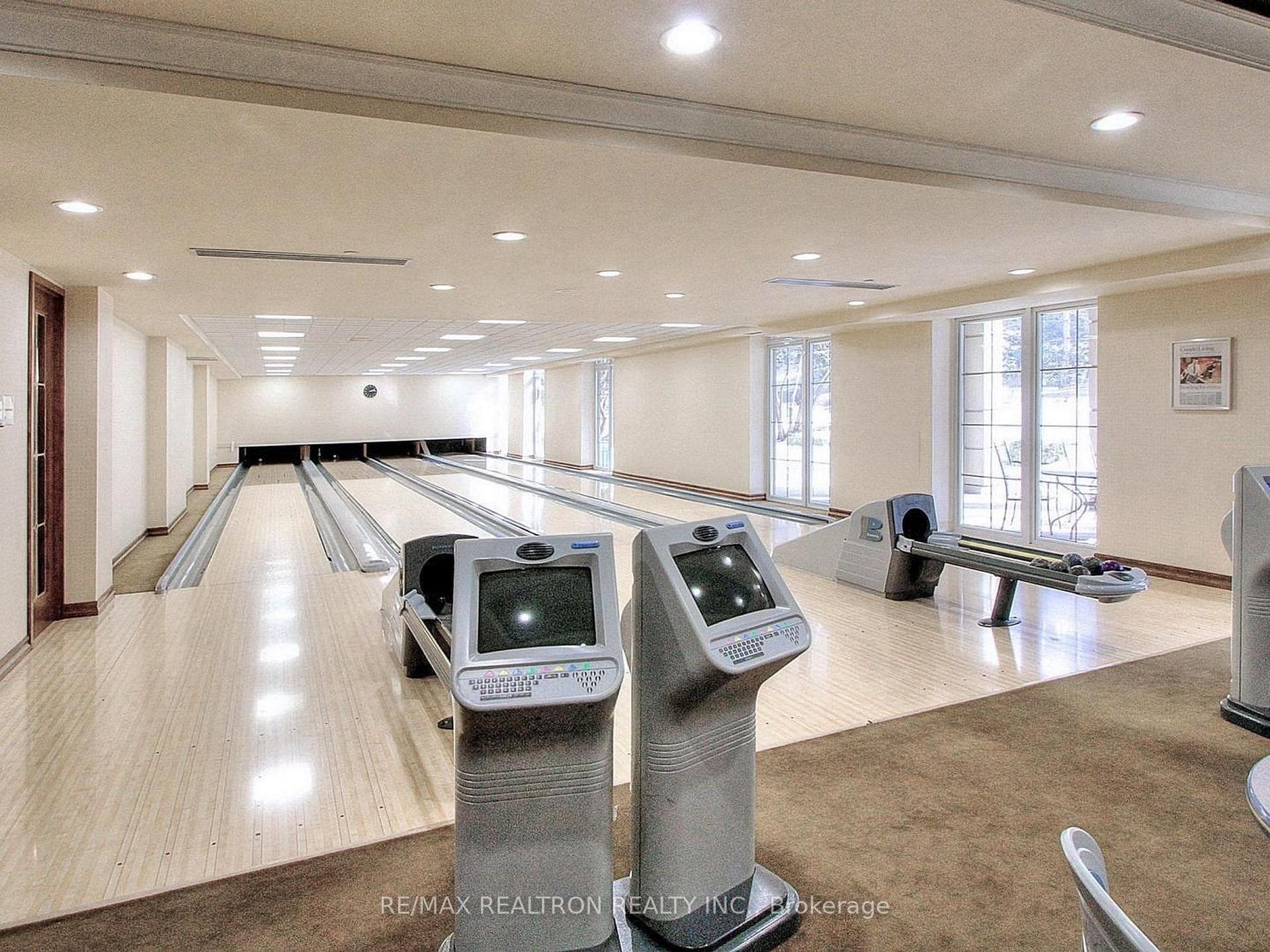 78 Harrison Garden Boulevard Unit 2011 photo 32