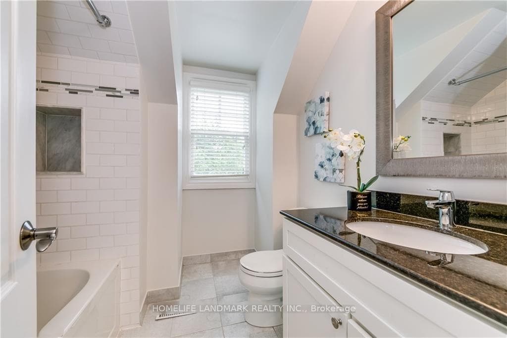 282 Gatestone Avenue photo 26