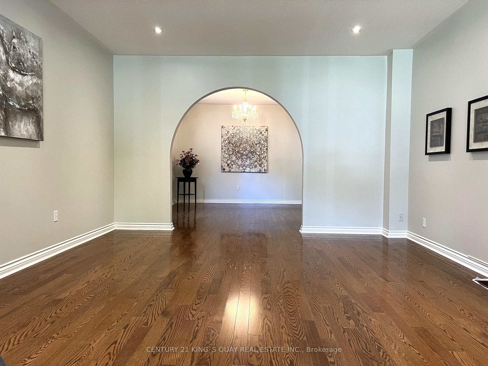 50 Bedford Park Avenue photo 7