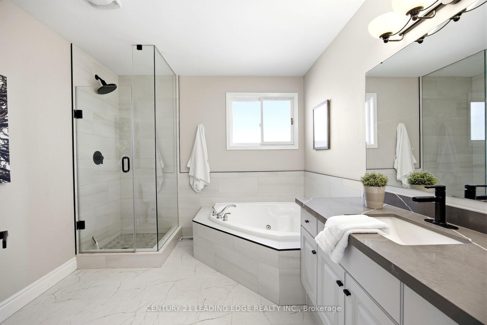128 Marica Avenue photo 26