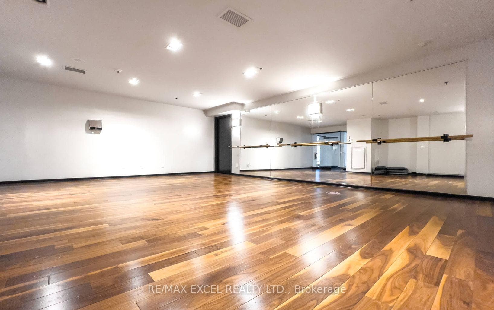 219 Fort York Boulevard Unit 2609 photo 36