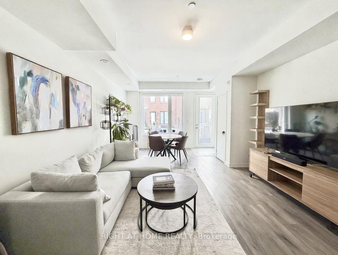 3409 Ridgeway Drive Unit 31 photo 6