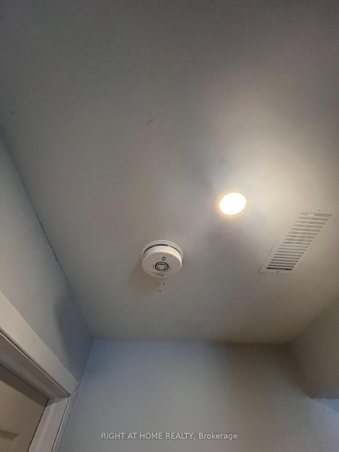 Hardwired Smoke & Carbon Monoxide Detectors