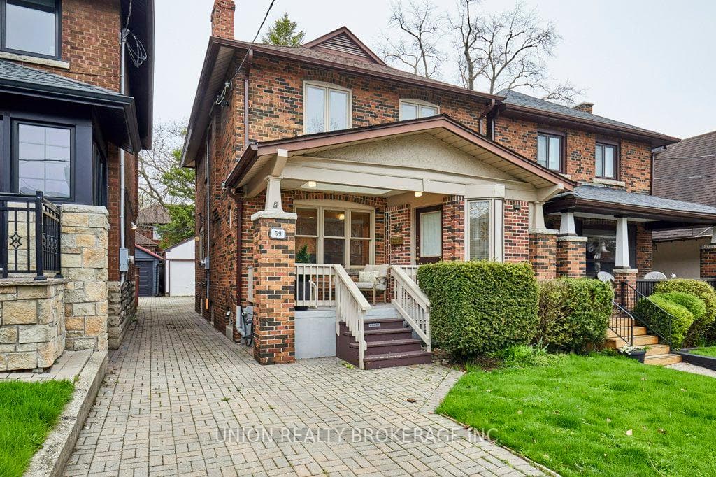59 Hammersmith Avenue photo 1