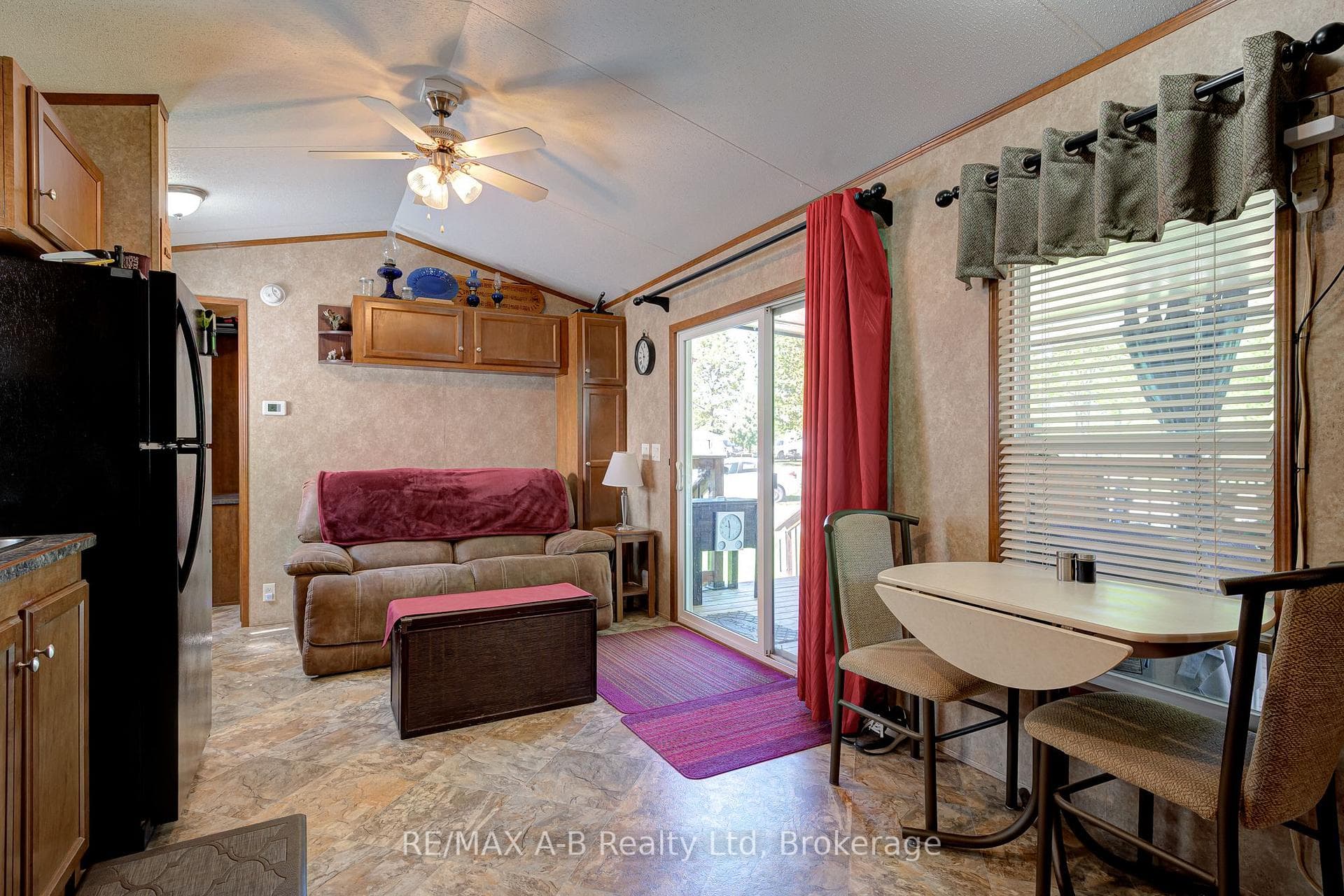 923590 Road 92 Road Unit 612 photo 17