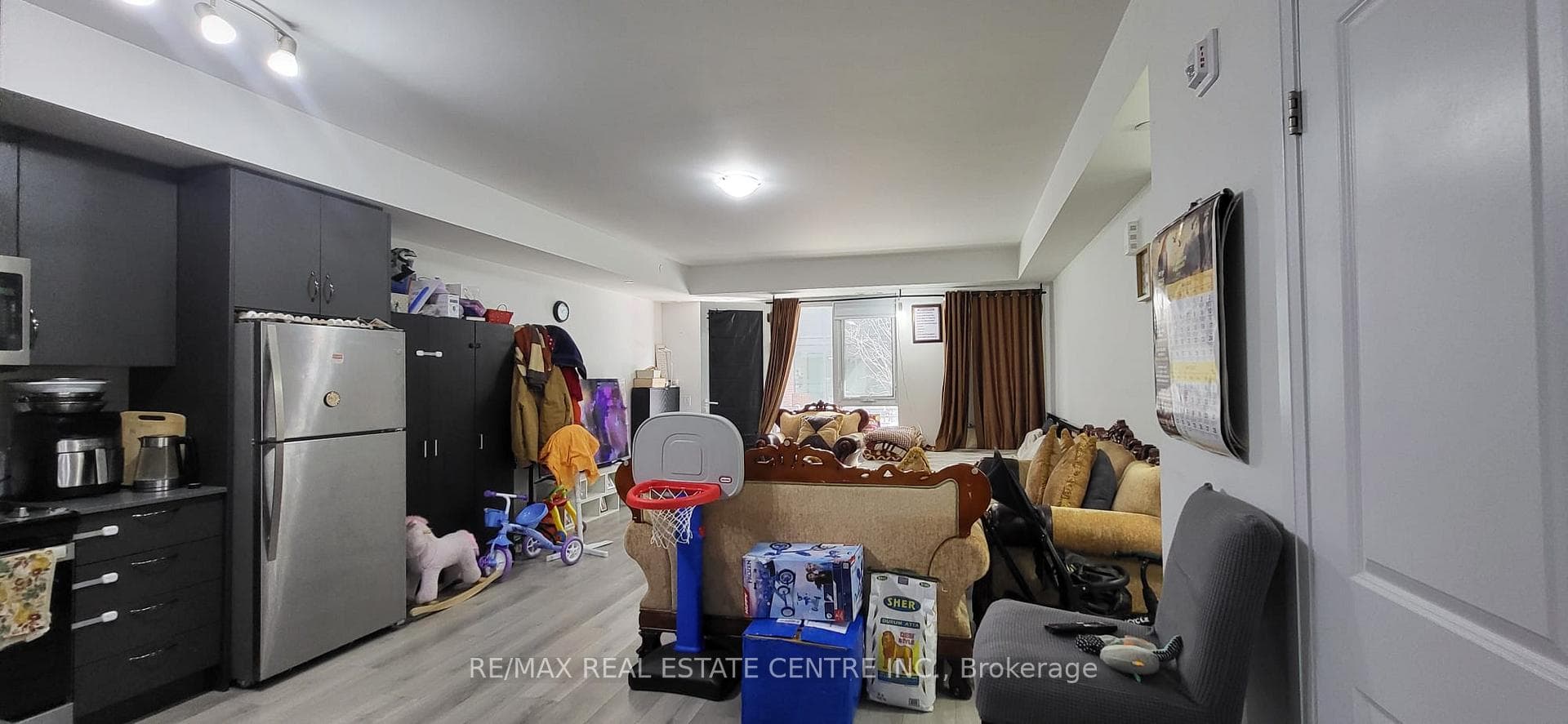 75 Attmar Drive Unit 142 photo 25
