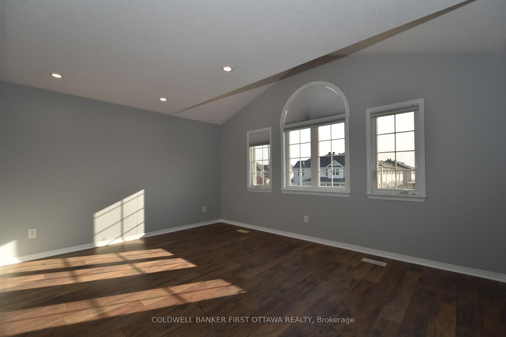413 Blackleaf Drive photo 23