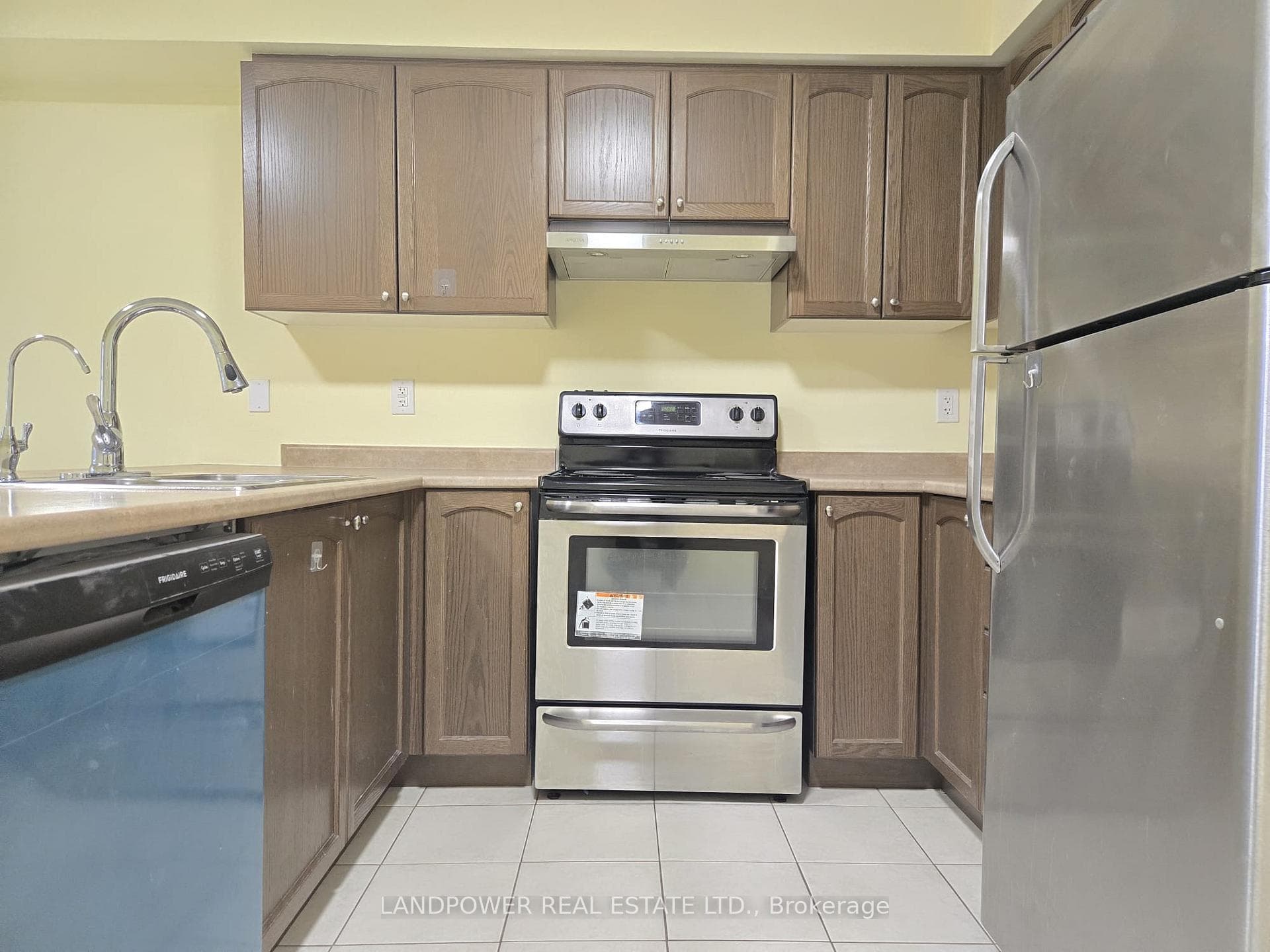 5289 Major Mackenzie Drive photo 9