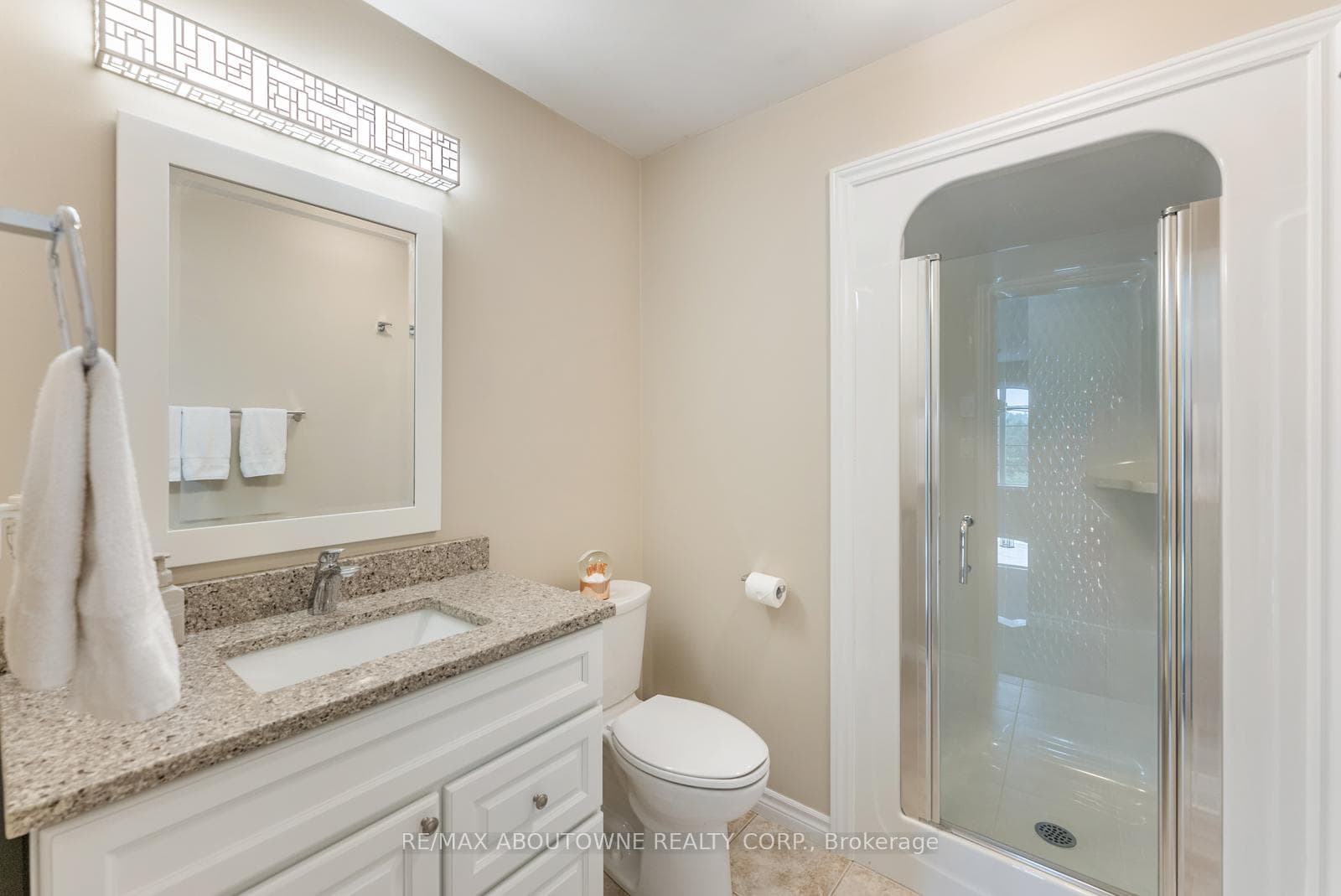 4 Reddington Drive Unit 3 photo 25