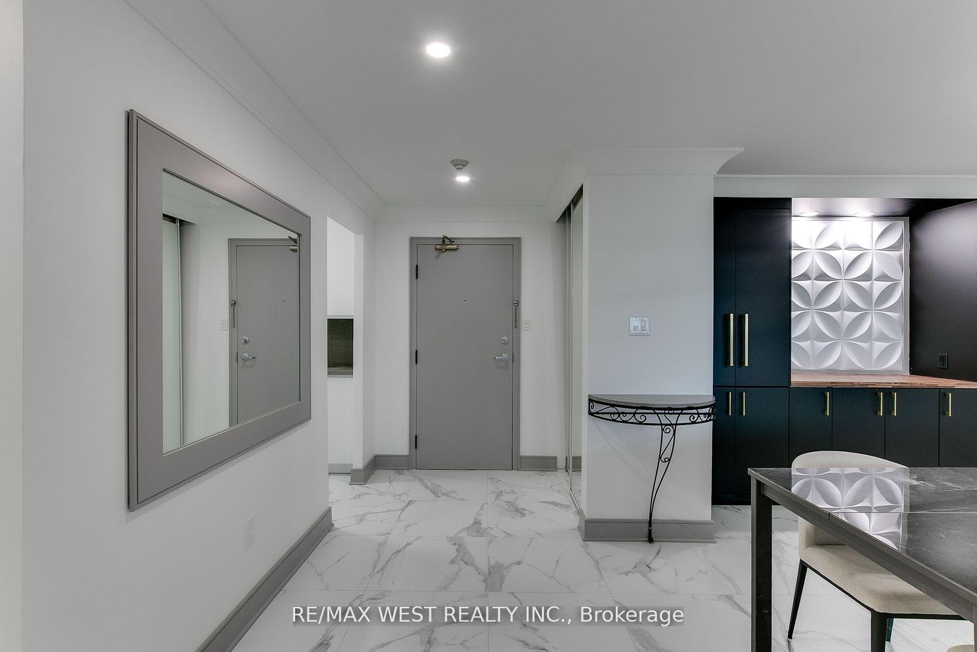3 Rowntree Road Unit 1210 photo 7