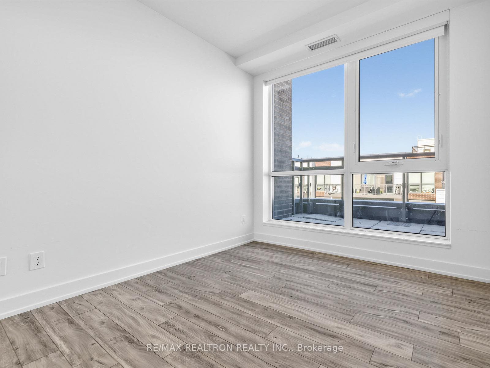 301 Sea Ray Avenue Unit C418 photo 19