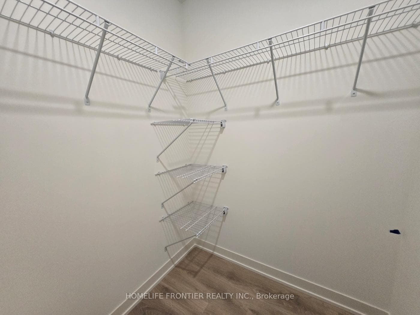 4955 Yonge Street Unit 719 photo 4