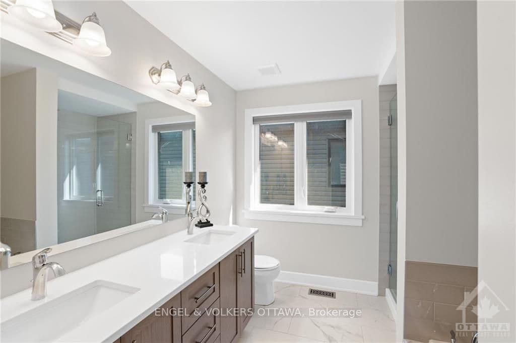 43 O'DONOVAN Drive photo 17