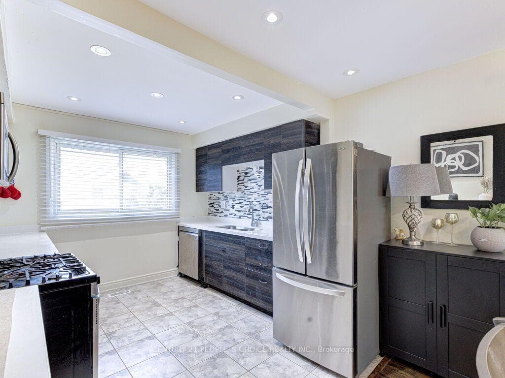 85 Albright Road Unit 13 photo 15