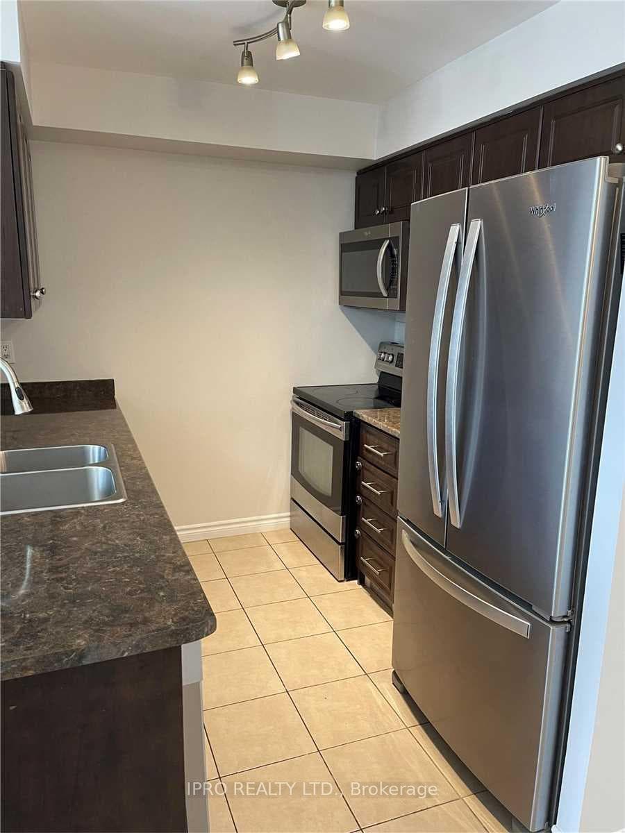 55 Strathaven Drive Unit 1207 photo 5