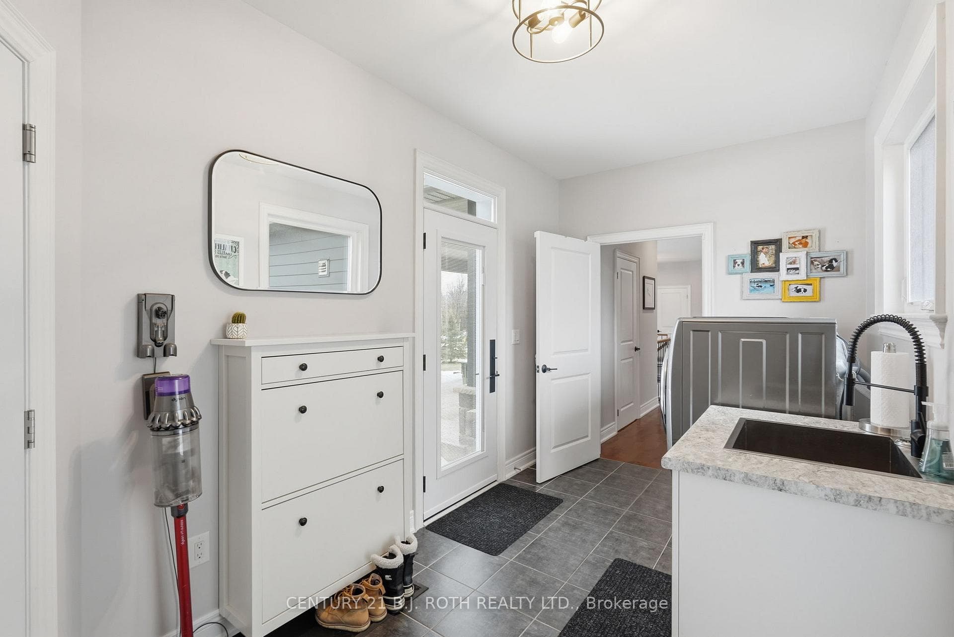 2228 Elana Drive photo 28