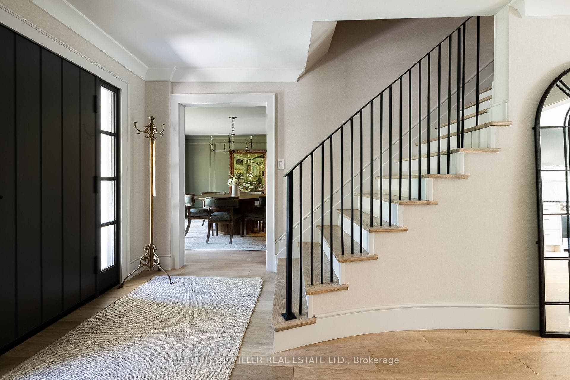 468 Copeland Court photo 6
