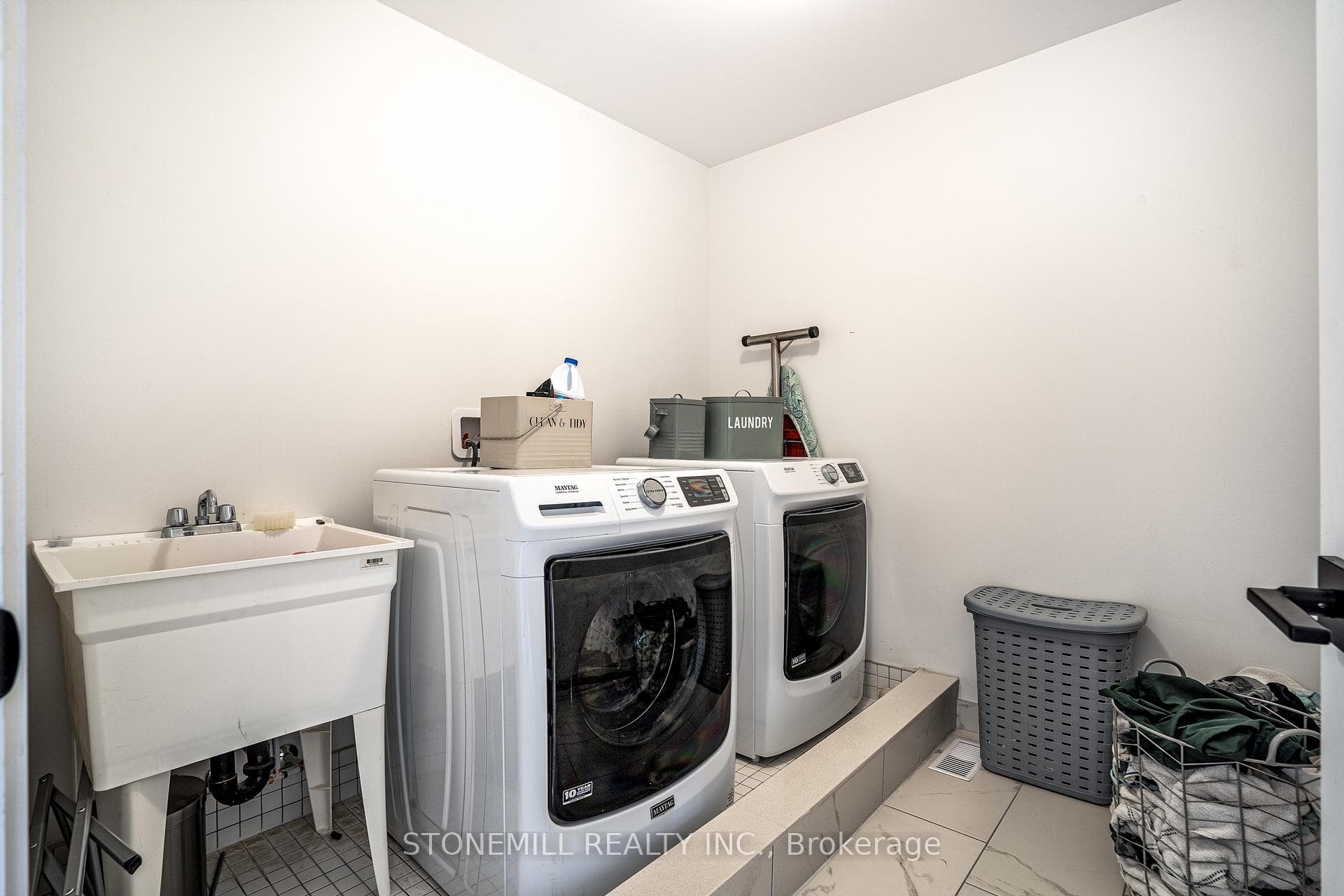 176 Shoreview Drive photo 31