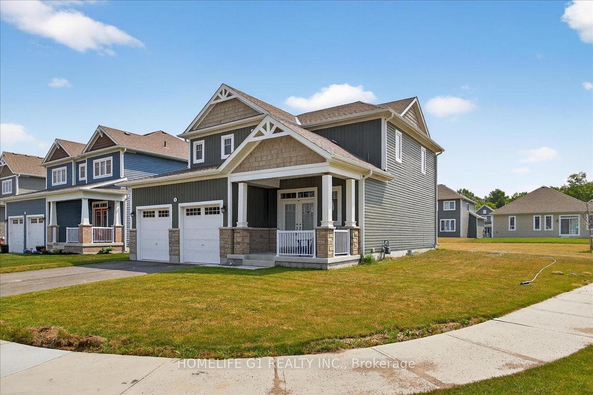5 Dyer Crescent photo 4