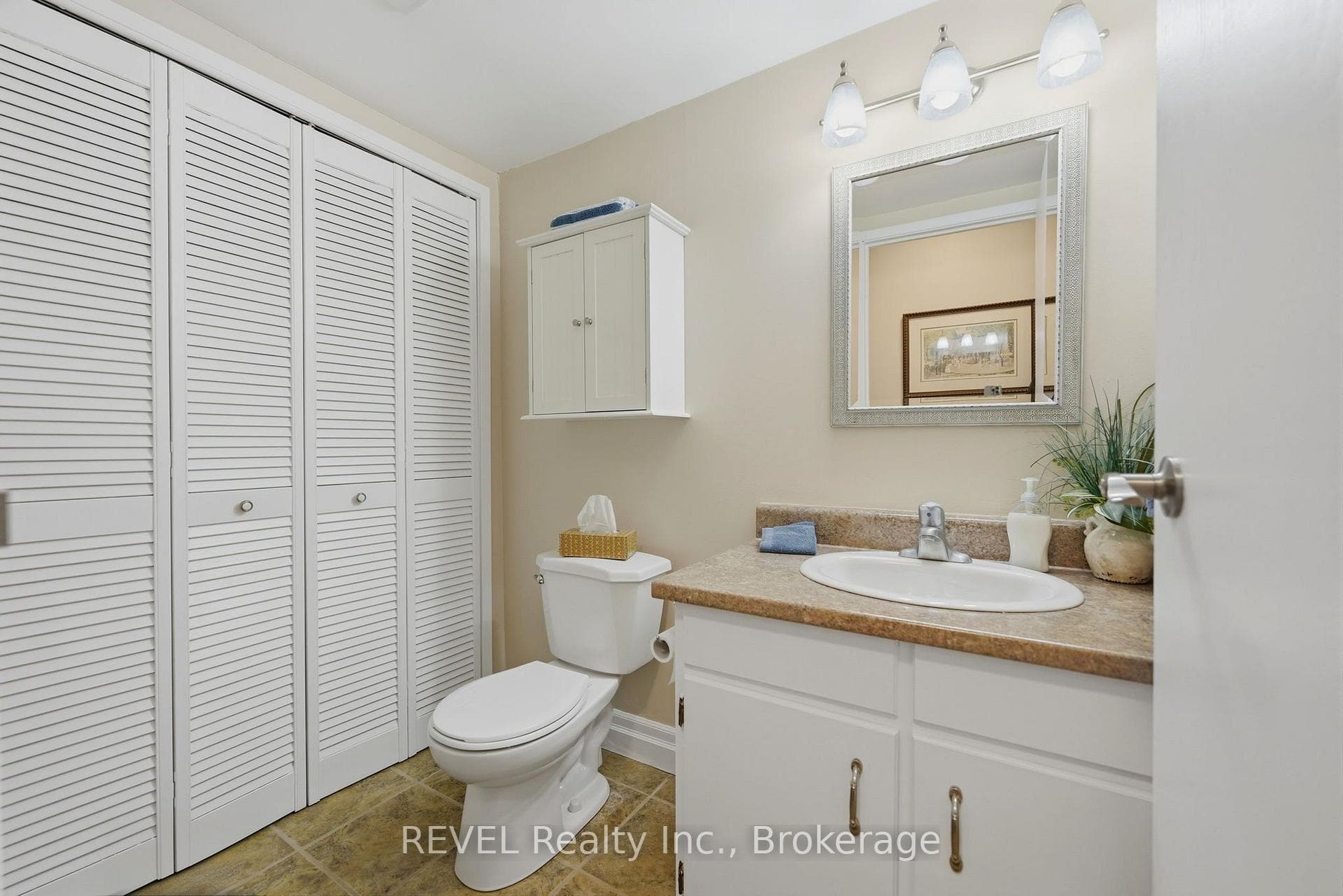 Powder Room
