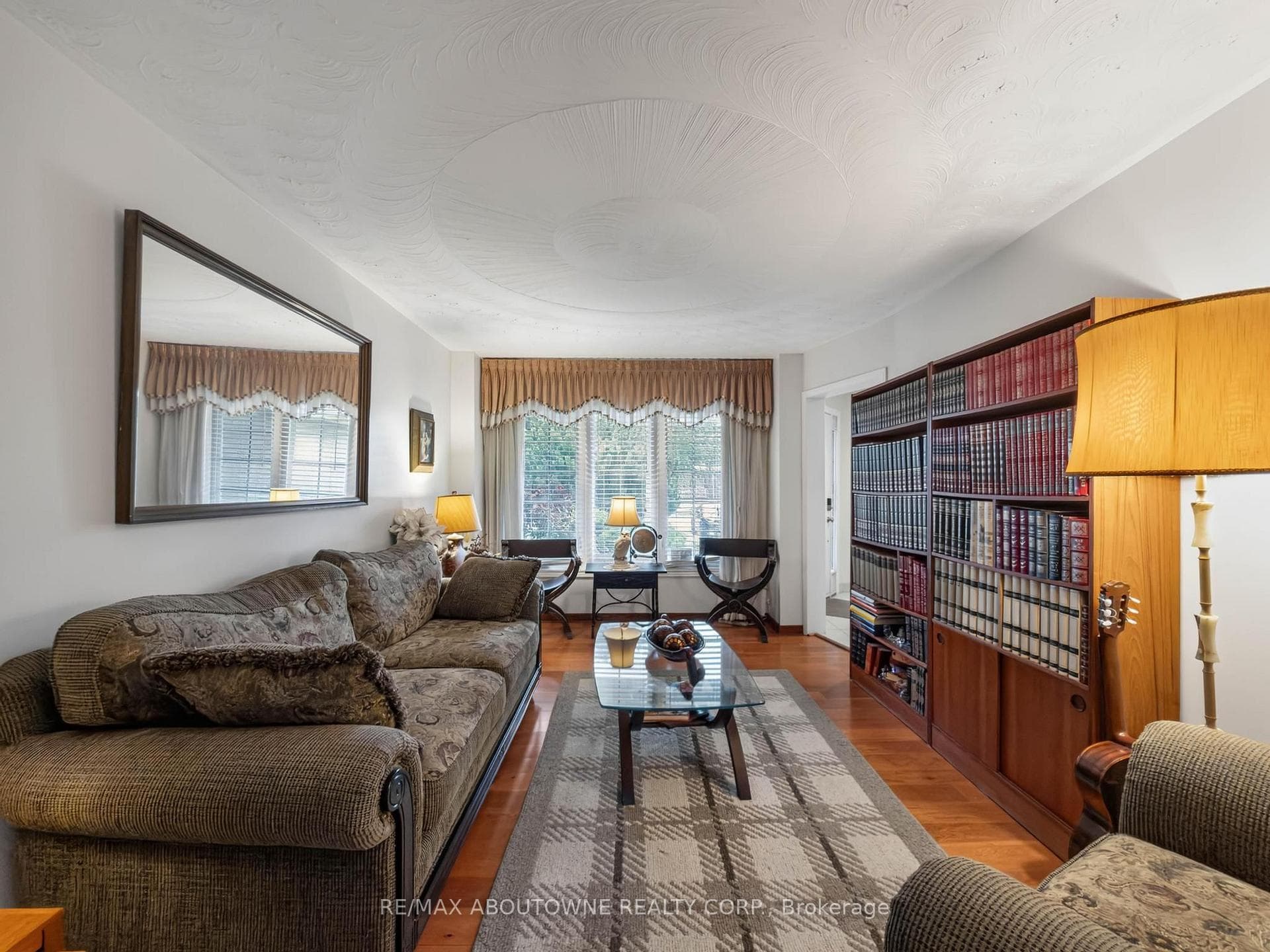 1018 Upper Sherman Avenue photo 11
