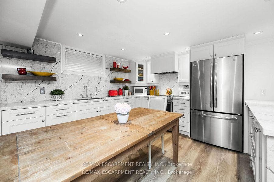 185 Central Drive photo 29