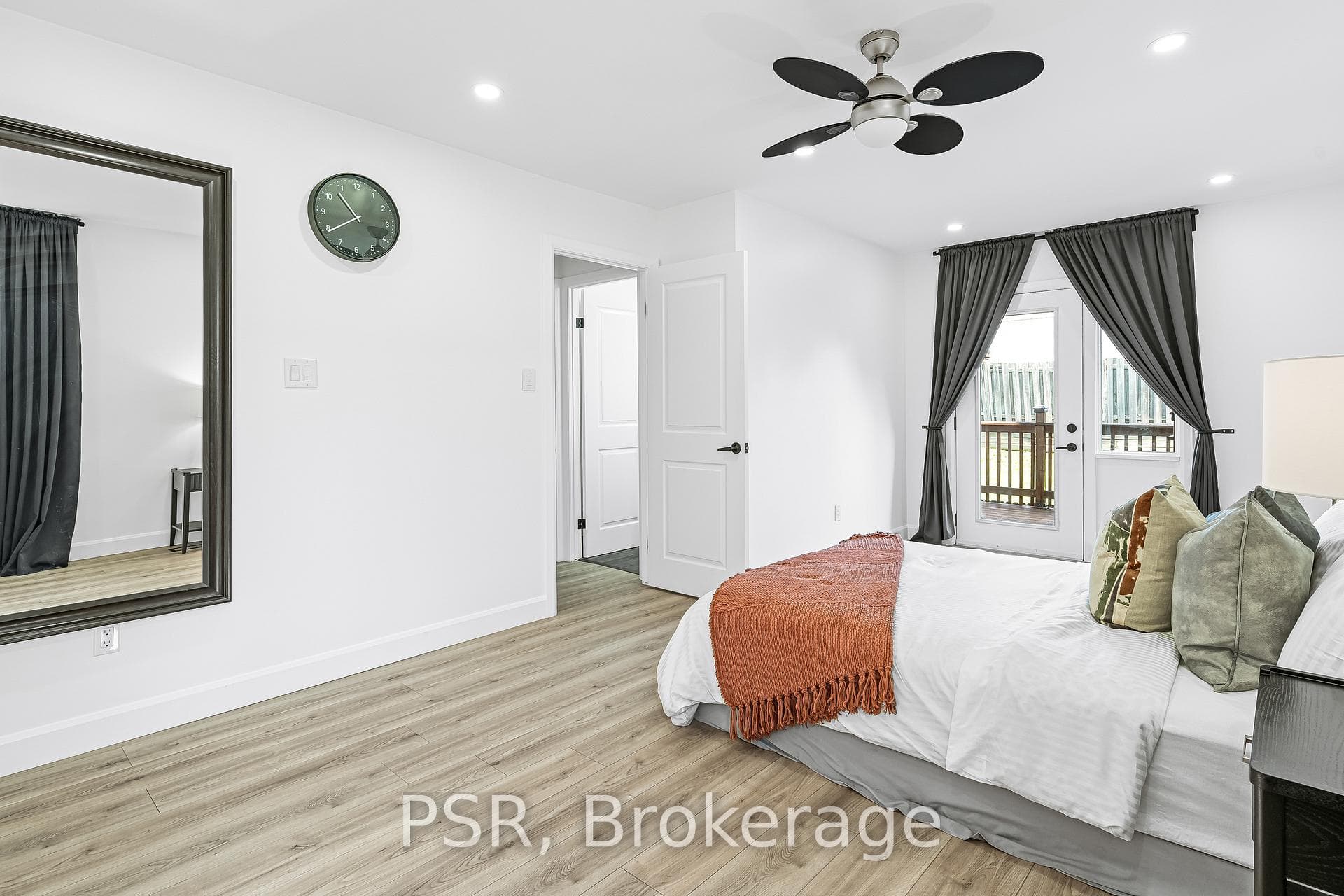 173 Bellingham Drive photo 17