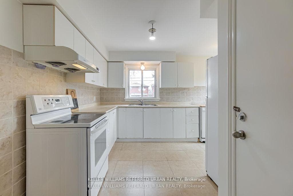 91 Bishop Avenue photo 9