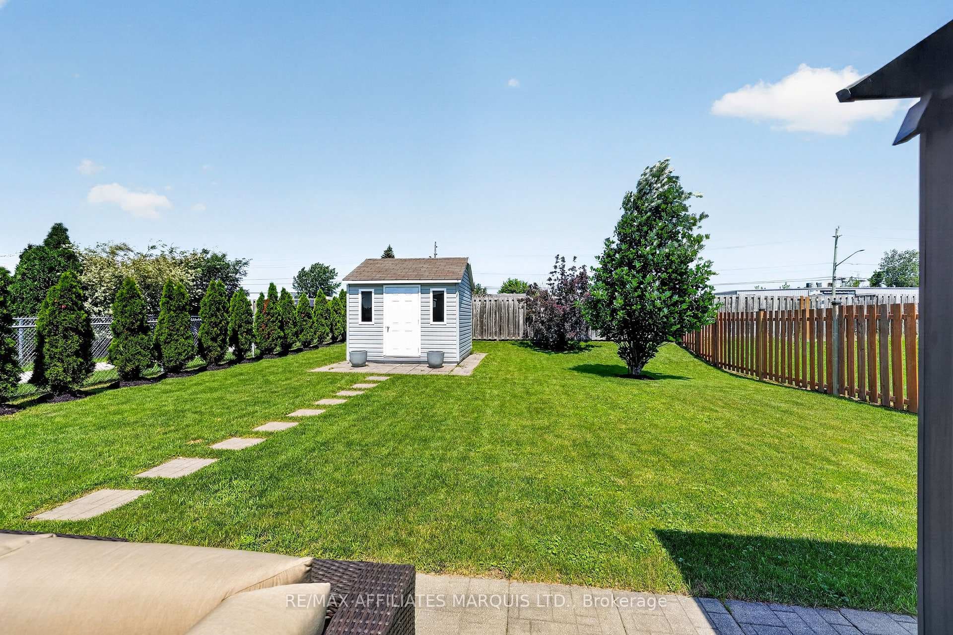 348 Glen Nora Drive photo 43