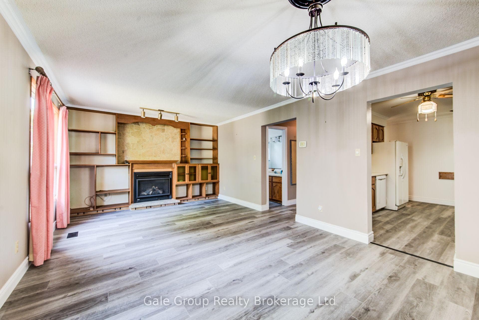 575 Springbank Avenue photo 11