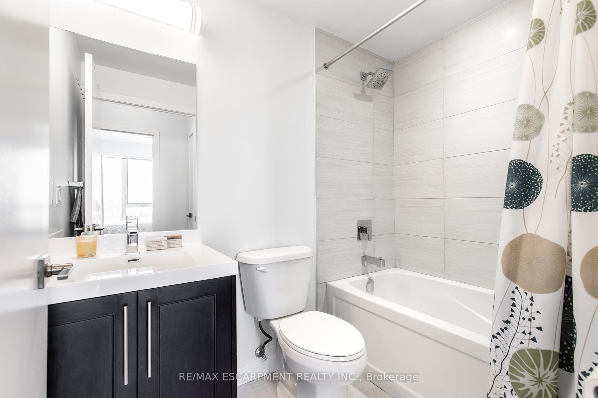 2081 Fairview Street Unit 1704 photo 26