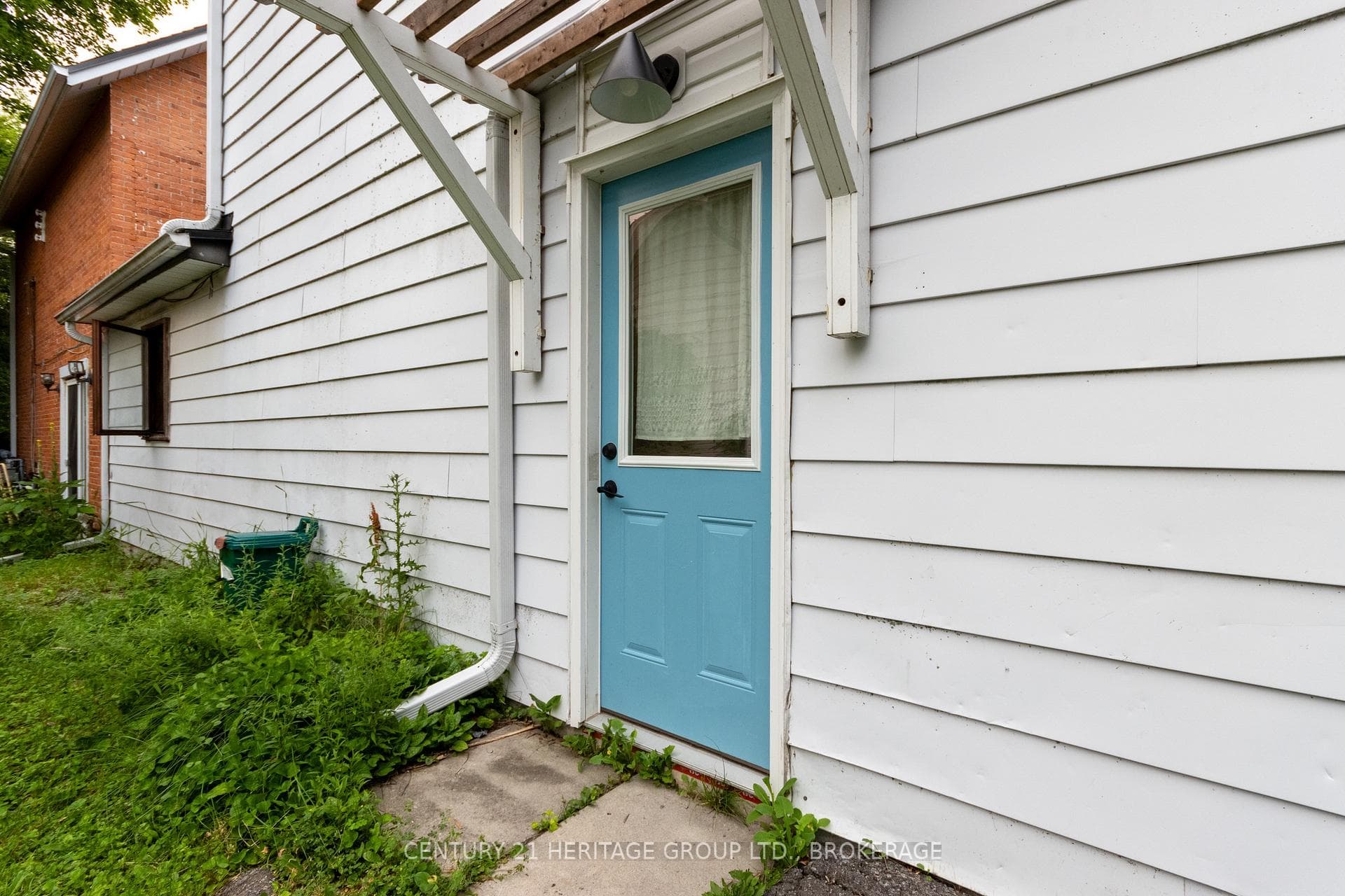 625 King Street photo 10