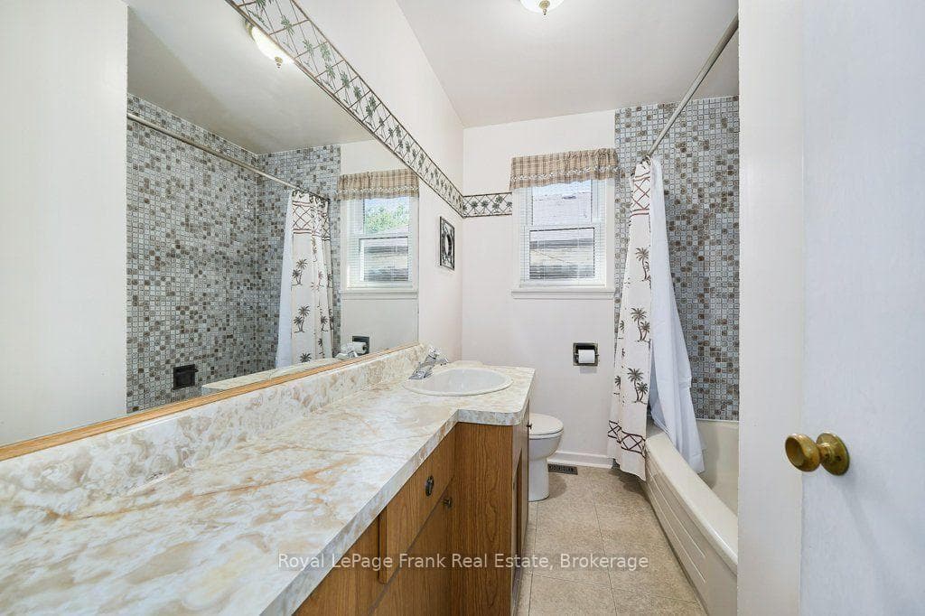 55 Leahann Drive photo 18