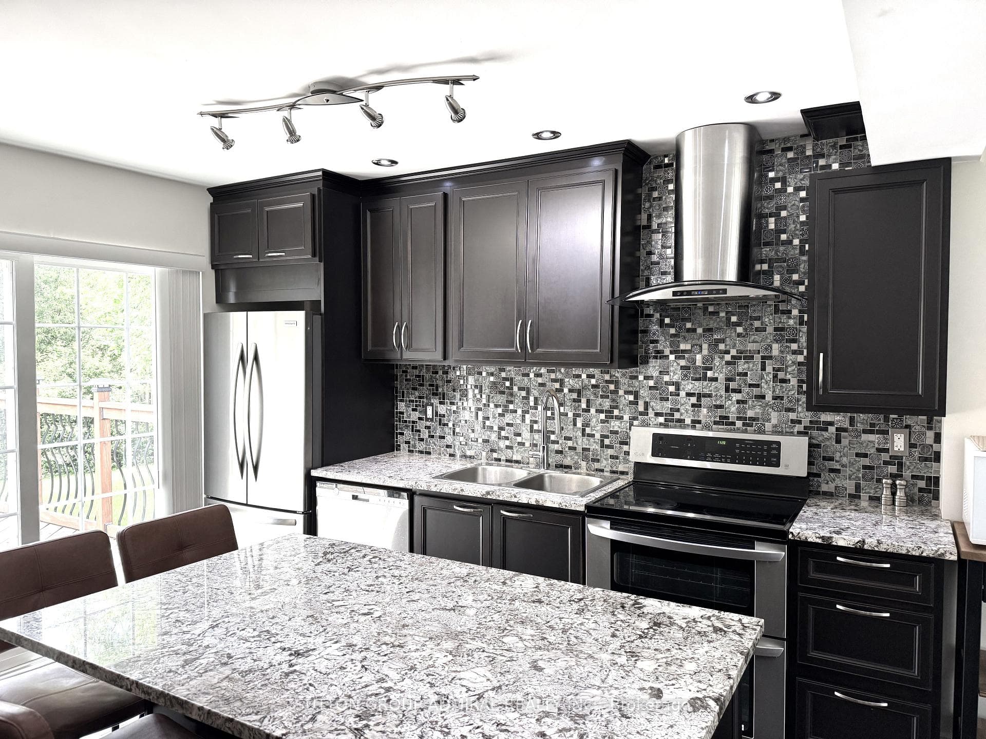 35 Coppermill Drive photo 12