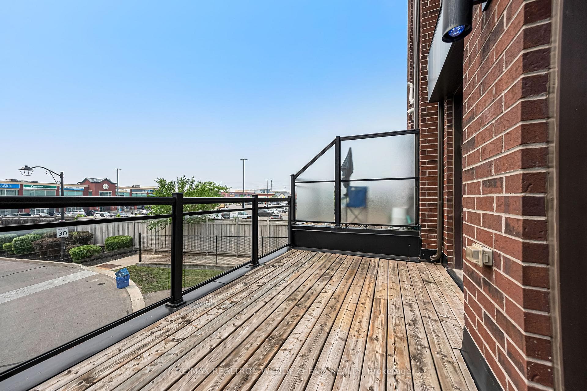 9184 Bathurst Street photo 20