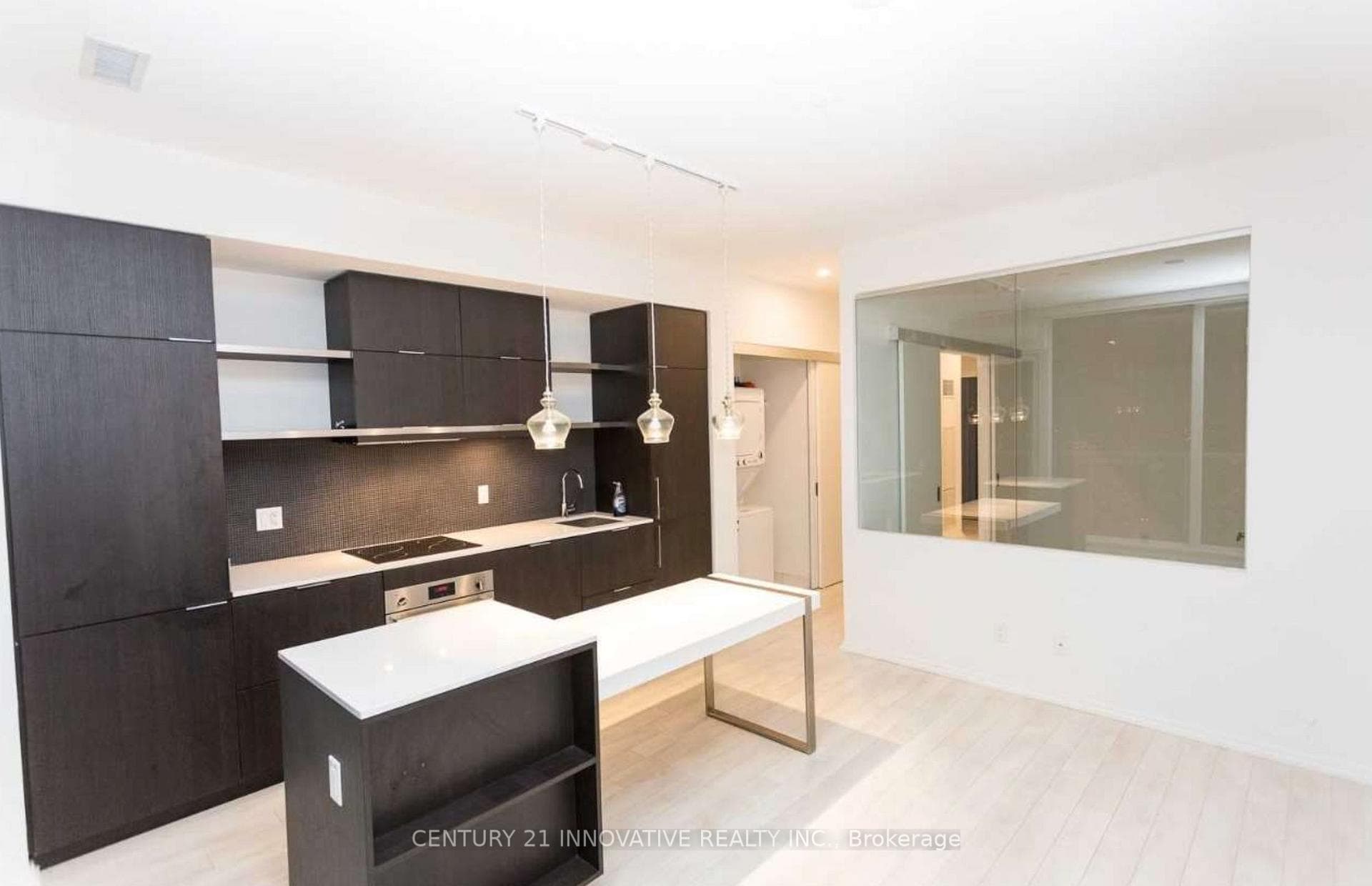 197 Yonge Street Unit 4503 photo 5