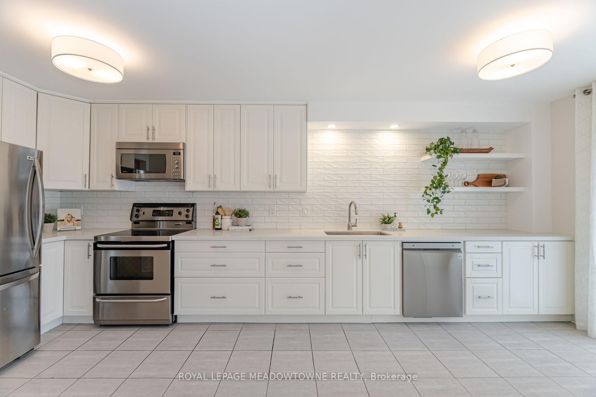 6436 Seaver Road photo 10